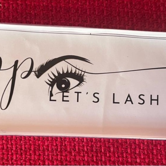 Hand-made Lashes - Picture 3 of 7